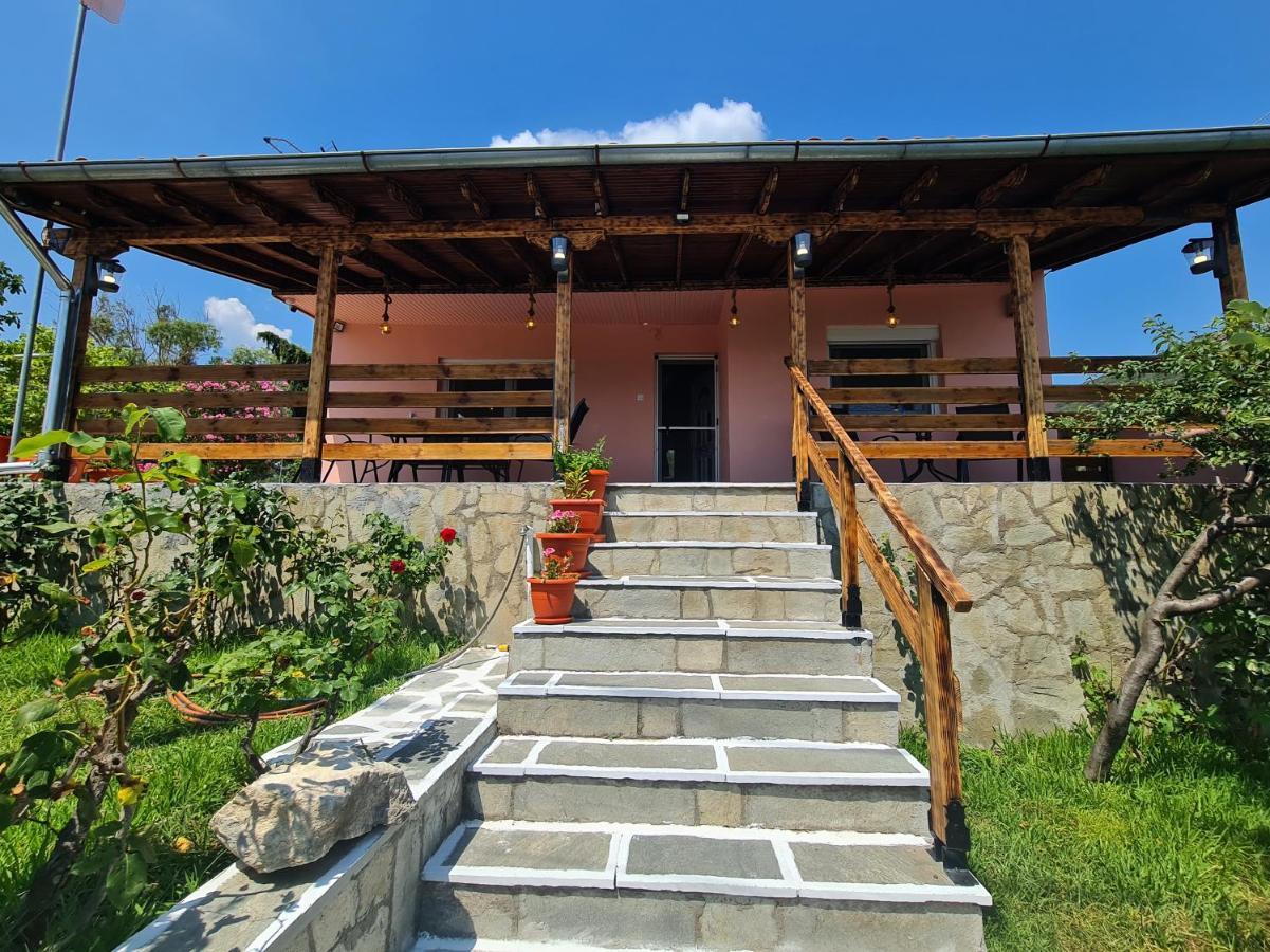 Stella'S Garden Villa Palaiontsiflikion Luaran gambar